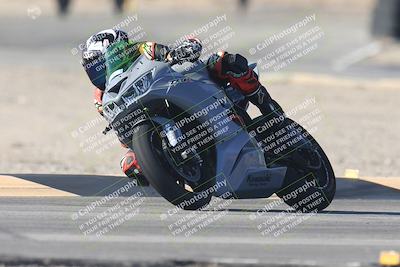 media/Sep-20-2025-Race Pace (Sat) [[d4e1b33f4d]]/Verified/Turn 2 (920am)/